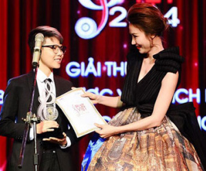 Vũ Cát Tường nhận cơn mưa giải thưởng tại Bài hát Việt 2014