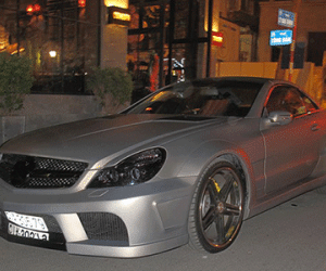 Xế độ Mercedes-Benz SL55 AMG trên đường phố Hà Nội