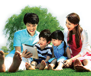 Hơn 70% ông bố "khoán" việc nuôi dạy con cho vợ
