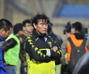 Quân bầu Hiển nhận thất bại đầu tiên tại V.League