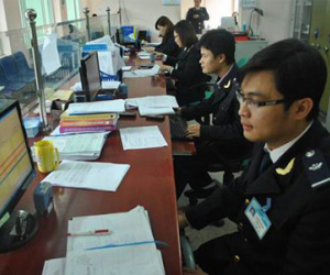 Tăng thời gian thông quan cửa khẩu Hữu Nghị