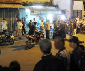 Hai thanh niên thiệt thân vì trêu ghẹo bạn gái của kẻ côn đồ