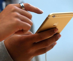 Apple lập kỷ lục bán 9 chiếc iPhone mỗi giây