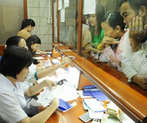 Bắt buộc mua thẻ bảo hiểm y tế theo hộ gia đình