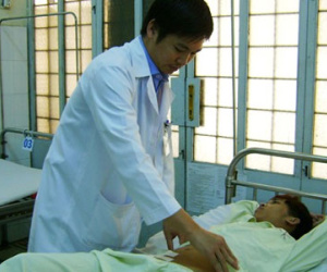Cứu sống bệnh nhân bị đâm thủng động mạch gần bẹn