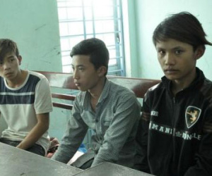 Đại uý CSGT bị đâm: Nhóm thách nhau ai dám đâm công an