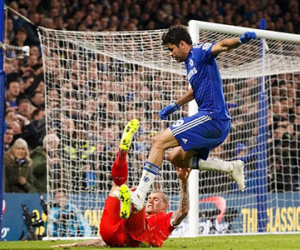 Diego Costa đối diện án phạt cấm thi đấu 3 trận