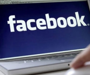 Người dùng Facebook Việt Nam "khổ sở" vì bị ép đổi tên