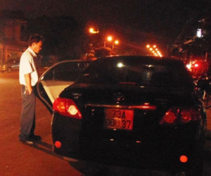 Đình chỉ công tác một thanh tra giao thông vì “quậy” CSGT