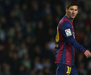Messi lại "bỏ tập" với Barca