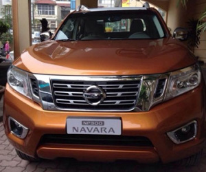 Cận cảnh Nissan Navara thế hệ mới tại Hà Nội