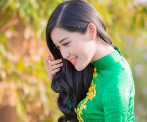 Vẻ đẹp "căng tràn sức sống" của Á hậu Huyền My