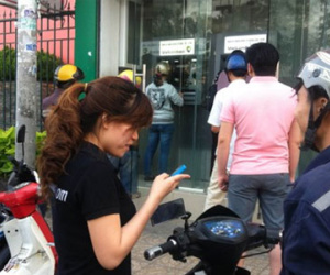 Xoay đủ cách chống quá tải ATM