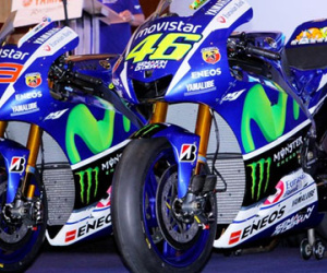 Yamaha ra mắt siêu môtô M1 2015 cho tay đua Valentino Rossi