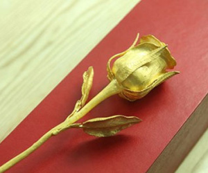 Đại gia Việt chi 200 triệu cho một bông hồng tặng vợ dịp Valentine