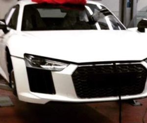 Siêu xe Audi R8 2016 lộ ảnh trước ngày ra mắt