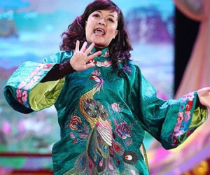 Vân Dung thường ngất xỉu trước khi ghi hình Táo quân
