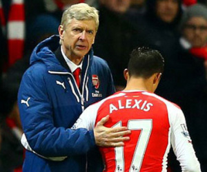 Wenger lo nhiều hơn vui sau chiến thắng trước Leicester