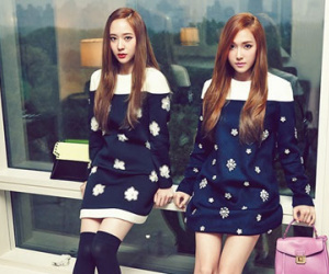 Jessica bị chỉ trích "mặt dày" khi muốn lập nhóm với Krystal
