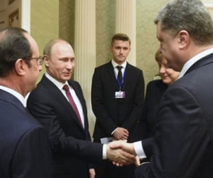 Tổng thống Ukraine "không thể chấp nhận" điều kiện của Nga