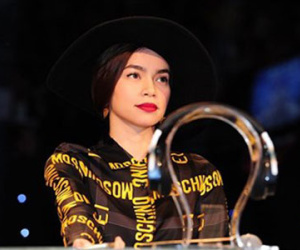Hồ Ngọc Hà hủy diễn, rời ghế nóng The Remix sau tai nạn xe hơi