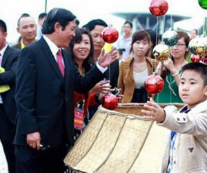 Tết này nhớ "đường hoa ông Bá Thanh"