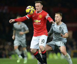 Van Gaal đang làm hại Rooney