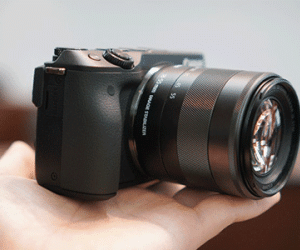 Cận cảnh EOS M3 - mirrorless tầm trung sáng giá từ Canon