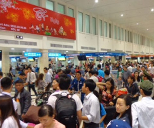 Ngày 26 Tết, hủy hàng loạt chuyến bay vì thời tiết xấu