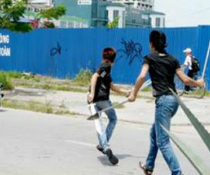 Can ngăn đánh nhau cận Tết, công an bị chém trọng thương