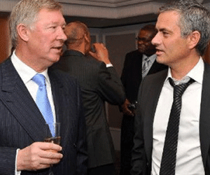 TIẾT LỘ: Sir Alex Ferguson bất ngờ gặp Mourinho trước trận PSG