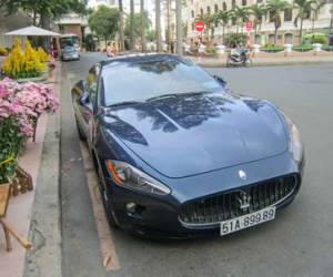 Siêu xe Maserati biển độc của đại gia Sài Gòn đi chơi Tết