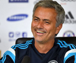 HLV Mourinho sắp ký hợp đồng mới với Chelsea
