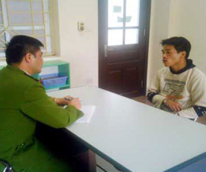 Án mạng ngày mùng 3 Tết: Bắt quả tang vợ "tòm tem", vung dao giết