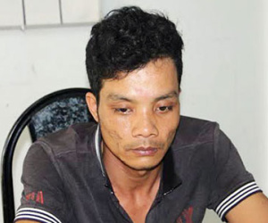 Dùng kéo đâm chết vợ trong ngày mùng 2 Tết