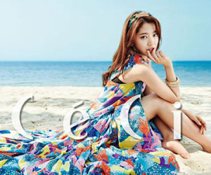 Park Shin Hye đẹp long lanh trên tạp chí CéCi