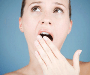10 thói quen hủy hoại răng không ngờ tới