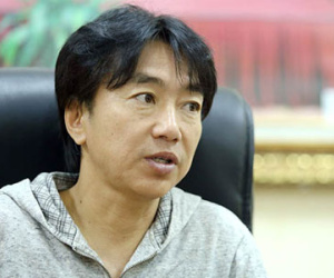 HLV Toshiya Miura: "V-League dùng nhiều cầu thủ trẻ hơn J-League"
