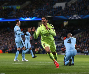 Man City lại thua Barca: Lúa vẫn còn non
