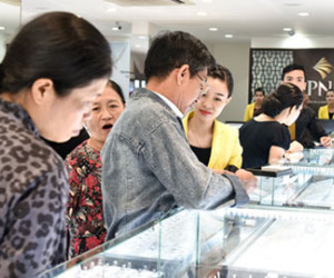 USD Mỹ và vàng cùng tăng giá