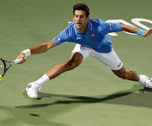 Federer, Djokovic tốc hành vào tứ kết Dubai Championship