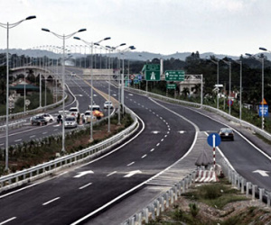 Sẽ xây dựng hàng loạt tuyến đường cao tốc mới