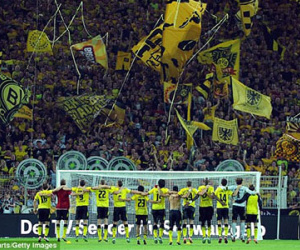 SỐC: Phát hiện quả bom 250kg ở sân Dortmund