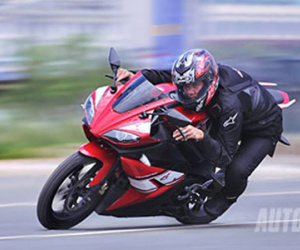 8 nguyên tắc sống còn khi cưỡi môtô