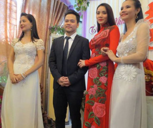 Trang Nhung sợ "đụng hàng" khi đặt tên con