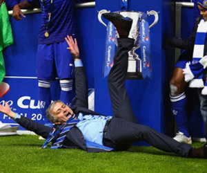 Vừa vô địch, Mourinho gọi cho vợ báo tin vui