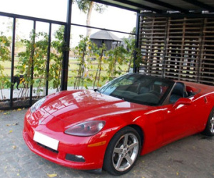Cận cảnh xe thể thao Chevrolet Corvette C6 hiếm tại Sài Gòn