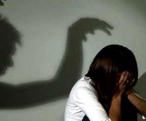 Cháu “kết nghĩa” xin ngủ nhờ rồi giở trò đốn mạt giữa đêm