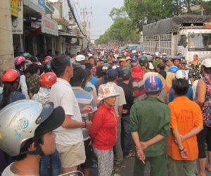 Ăn giỗ về, người đàn ông đột tử giữa đường