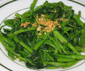 Những hiểm họa "chết người" từ rau muống mọi nhà cần biết